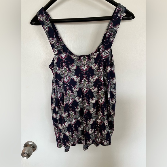 NWT- Express Dreamweight Cotton Navy and Paisley Top w Embellishments - Picture 2 of 3